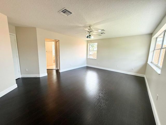 12902 Hyland Circle, Boca Raton, FL 33428