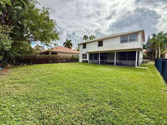 12902 Hyland Circle, Boca Raton, FL 33428