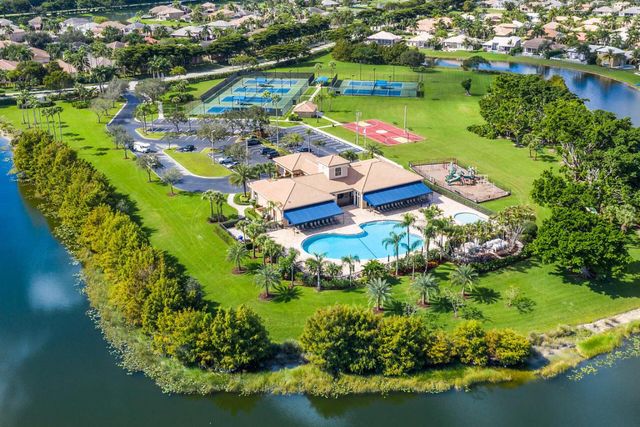 12902 Hyland Circle, Boca Raton, FL 33428