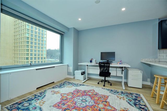 320 Fort Duquesne Blvd 12M, Downtown Pgh, PA 15222