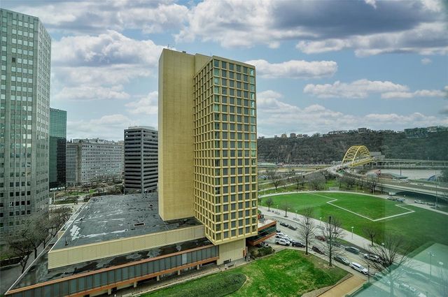 320 Fort Duquesne Blvd 12M, Downtown Pgh, PA 15222