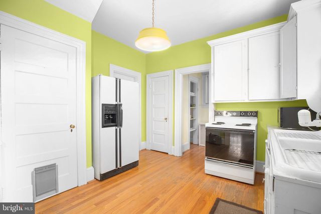 800 SYLVANIA AVE, Fredericksburg, VA 22401