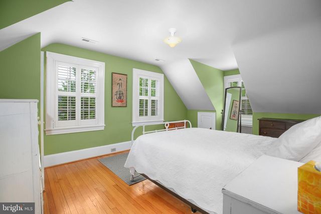 800 SYLVANIA AVE, Fredericksburg, VA 22401