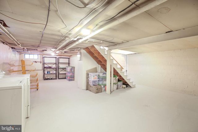800 SYLVANIA AVE, Fredericksburg, VA 22401