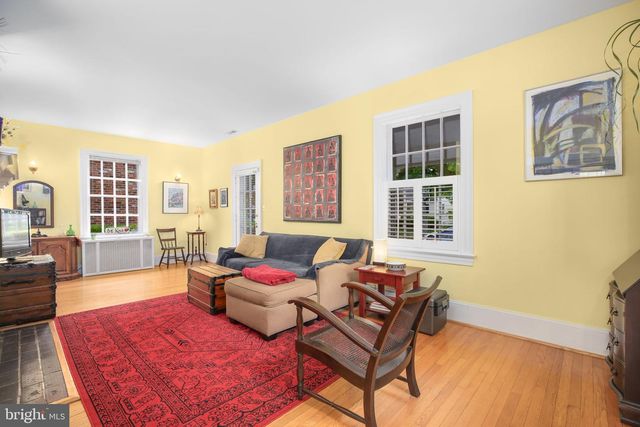 800 SYLVANIA AVE, Fredericksburg, VA 22401