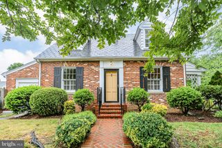 800 SYLVANIA AVE, Fredericksburg, VA 22401