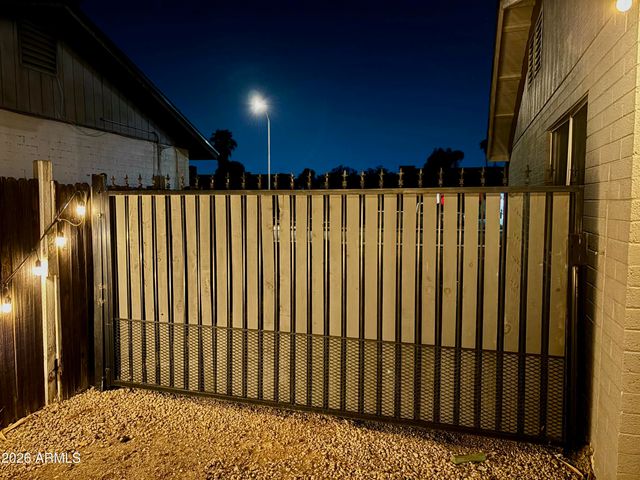 4126 W SIERRA Street, Phoenix, AZ 85029