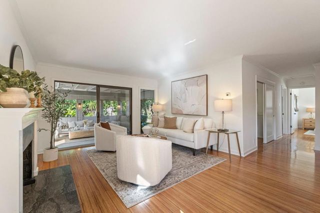 1695 Mckinley Street, San Mateo, CA 94403