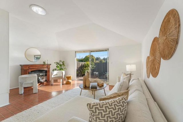 1695 Mckinley Street, San Mateo, CA 94403