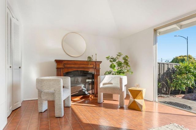 1695 Mckinley Street, San Mateo, CA 94403