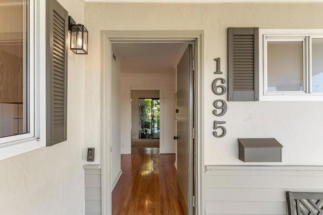 1695 Mckinley Street, San Mateo, CA 94403