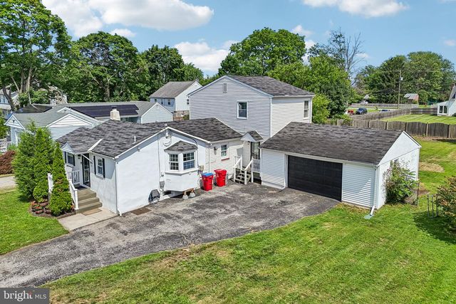 108 N MIDLAND AVE, Norristown, PA 19403