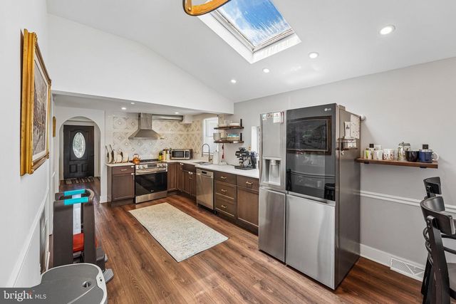 108 N MIDLAND AVE, Norristown, PA 19403