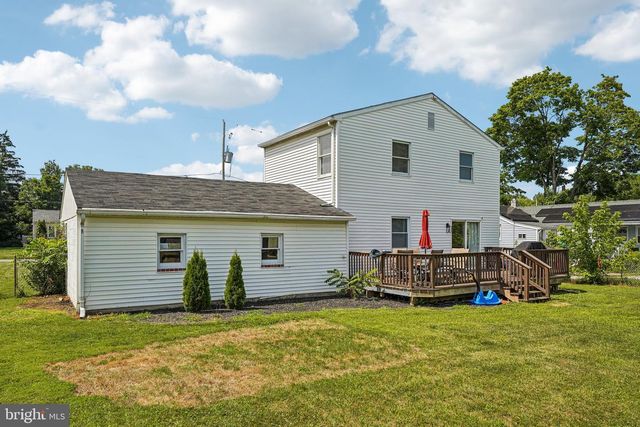 108 N MIDLAND AVE, Norristown, PA 19403