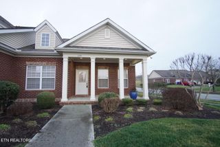 130 Hardinberry St, Oak Ridge, TN 37830