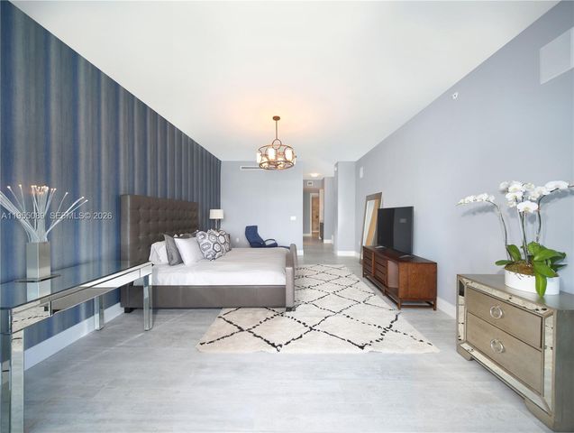 3300 NE 188th Street 315, Aventura, FL 33180