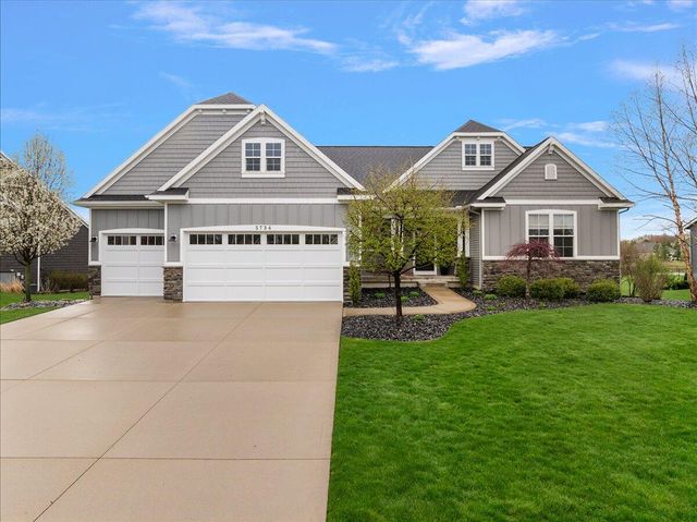 5734 Stonebridge Drive, Georgetown Twp, MI 49418