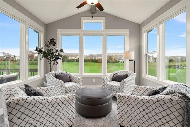 5734 Stonebridge Drive, Georgetown Twp, MI 49418