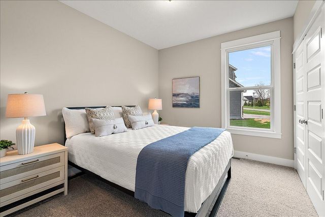 5734 Stonebridge Drive, Georgetown Twp, MI 49418