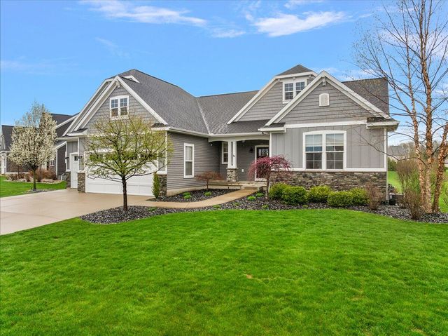 5734 Stonebridge Drive, Georgetown Twp, MI 49418