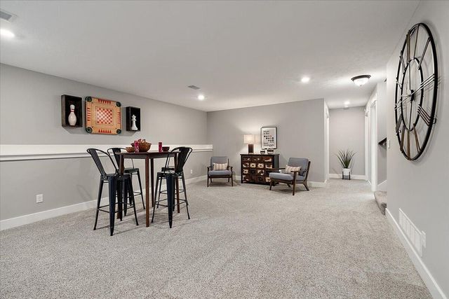 5734 Stonebridge Drive, Georgetown Twp, MI 49418