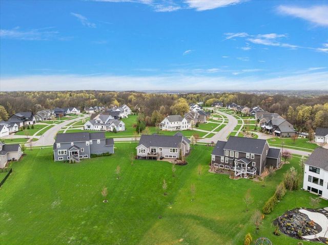 5734 Stonebridge Drive, Georgetown Twp, MI 49418
