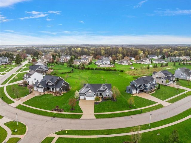 5734 Stonebridge Drive, Georgetown Twp, MI 49418
