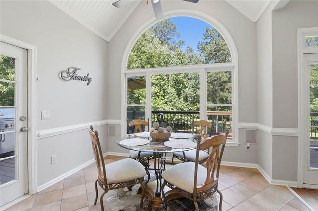 914 Autumn Path Way, Snellville, GA 30078