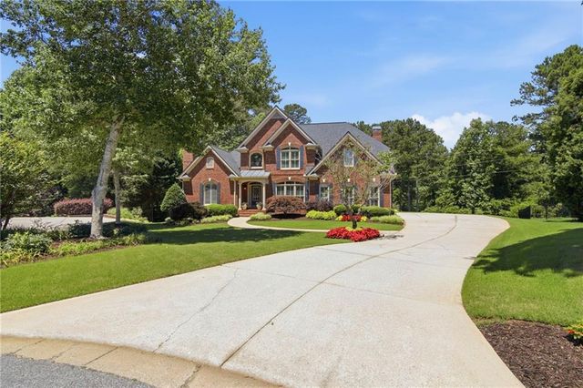 914 Autumn Path Way, Snellville, GA 30078
