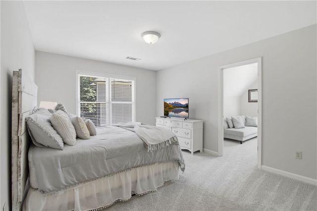 914 Autumn Path Way, Snellville, GA 30078
