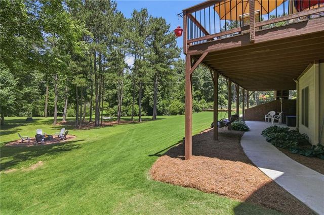 914 Autumn Path Way, Snellville, GA 30078