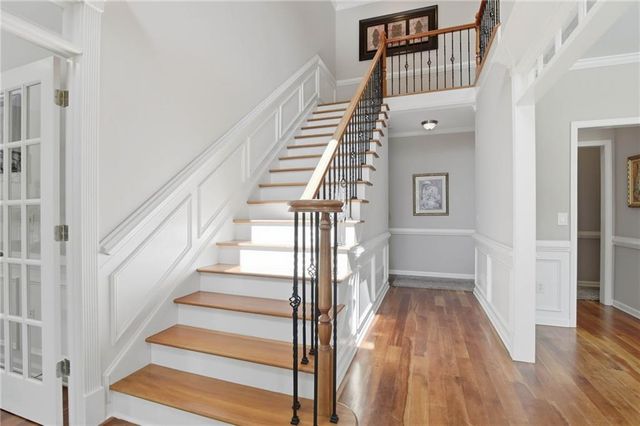914 Autumn Path Way, Snellville, GA 30078