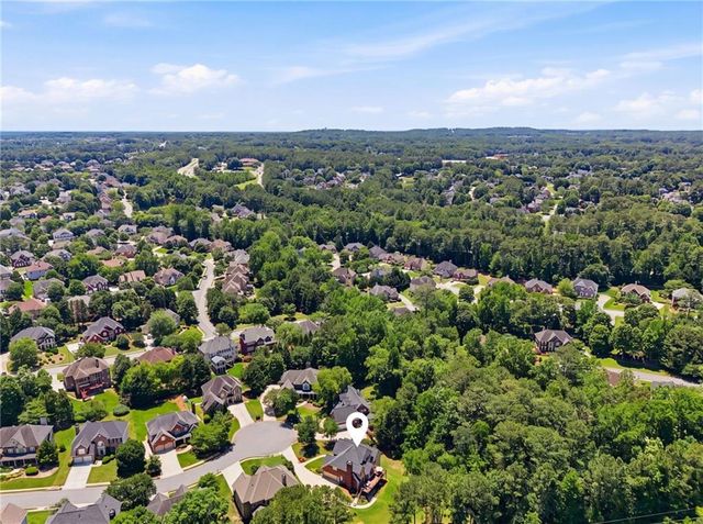 914 Autumn Path Way, Snellville, GA 30078