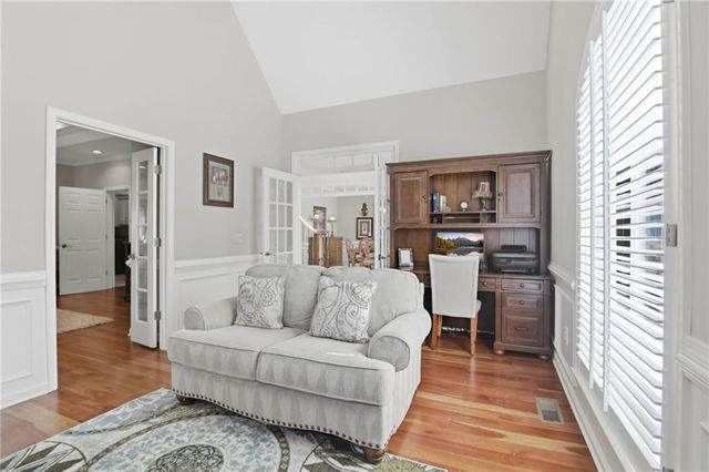 914 Autumn Path Way, Snellville, GA 30078