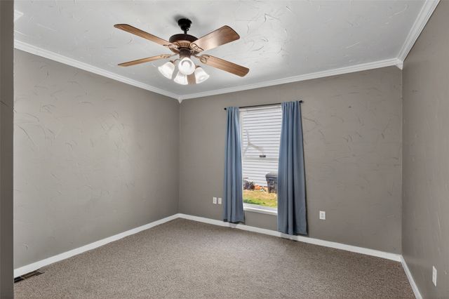 715 W Munson Street, Denison, TX 75020