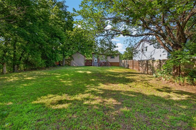 715 W Munson Street, Denison, TX 75020