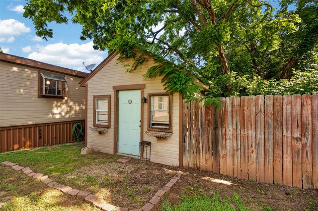 715 W Munson Street, Denison, TX 75020