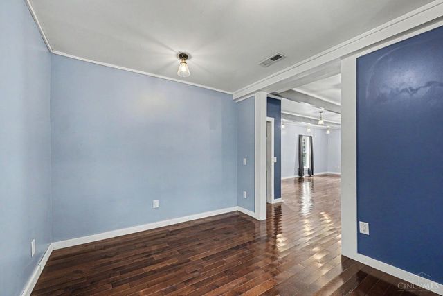 156 S 2nd Street, Williamsburg, OH 45176