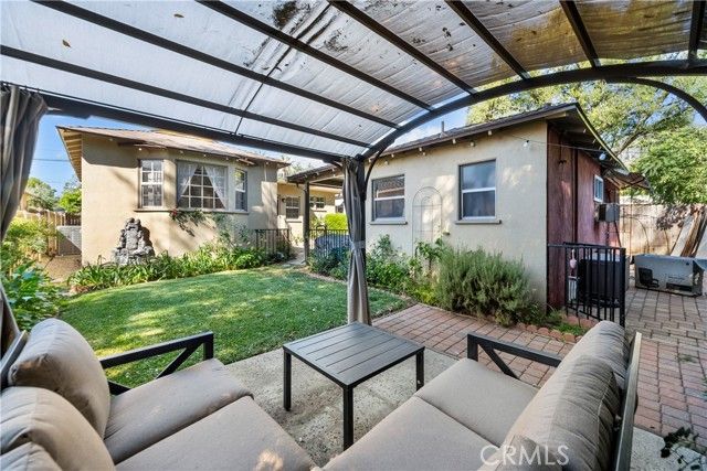 328 N Alta Vista, Monrovia, CA 91016