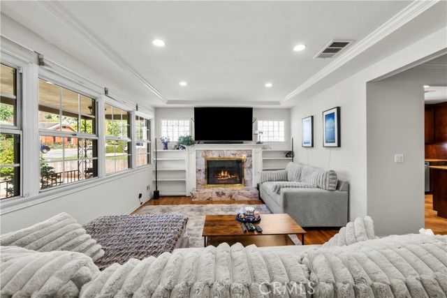 328 N Alta Vista, Monrovia, CA 91016