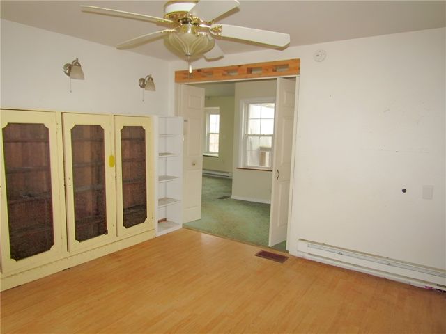 1401 S Elm St, Monaca, PA 15061