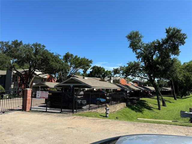 6900 Skillman Street 708, Dallas, TX 75231