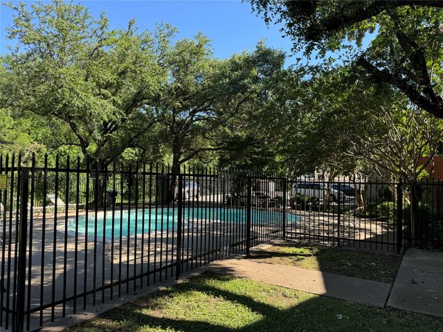 6900 Skillman Street 708, Dallas, TX 75231