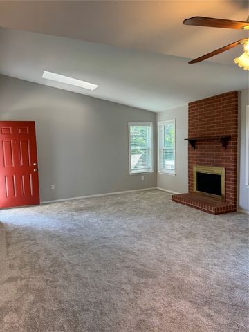 6900 Skillman Street 708, Dallas, TX 75231
