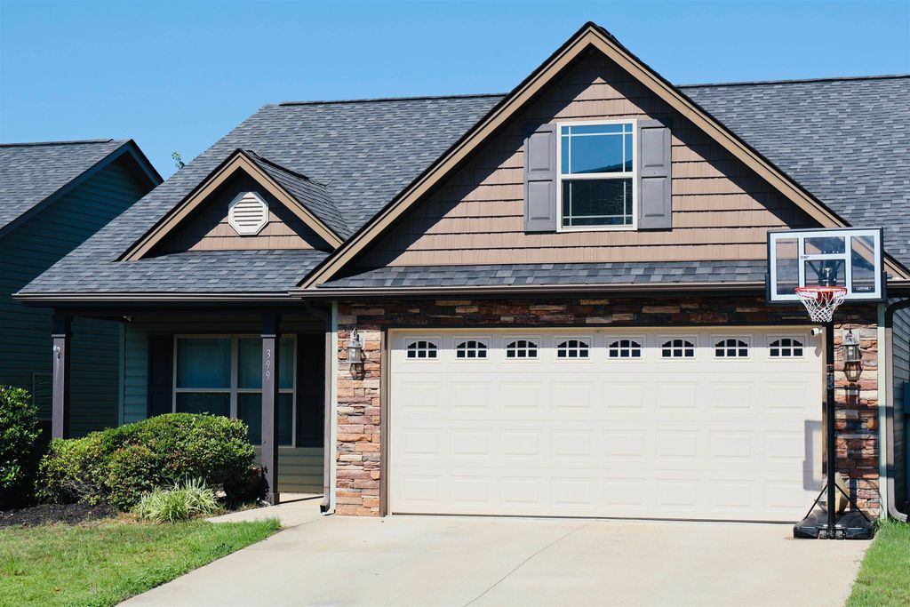 399 Aniken Circle, Boiling Springs, SC 29316