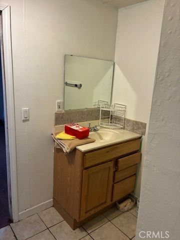 14858 Vinehill, Moreno Valley, CA 92553