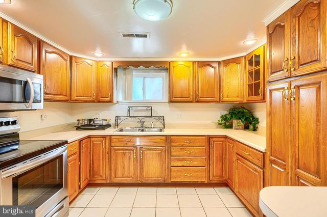 212-A EVANS ST, Glen Burnie, MD 21060