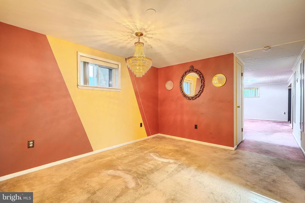 Image 15 of property listing at 212-A EVANS ST, Glen Burnie, MD 21060