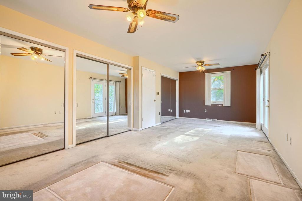 Image 25 of property listing at 212-A EVANS ST, Glen Burnie, MD 21060