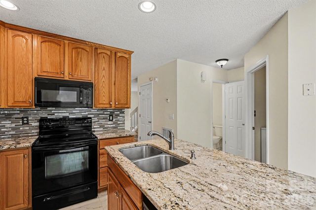 15540 Asterwind Court, Charlotte, NC 28277